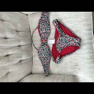 NWOT Jessica Simpson Bikini